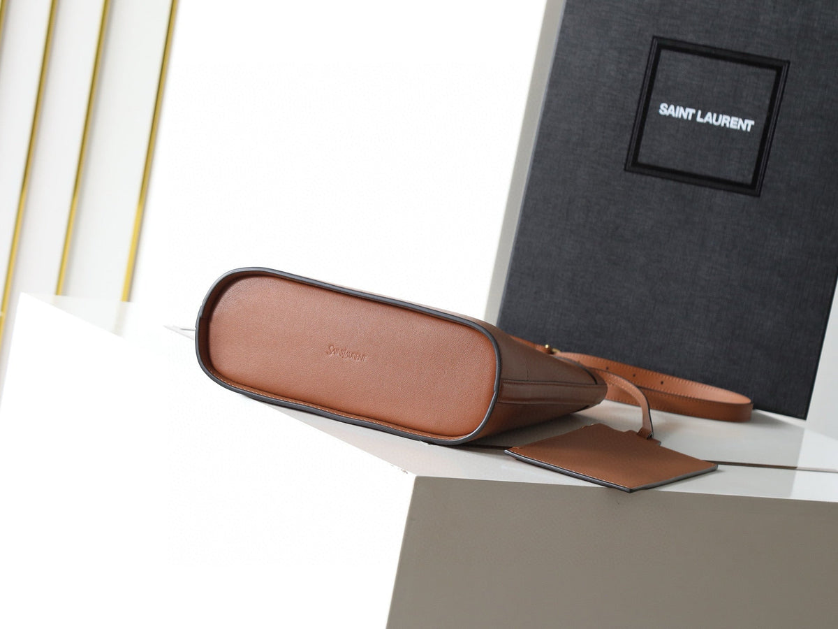 Saint Laurent Y Bucket Bag 30 in Brown Calfskin